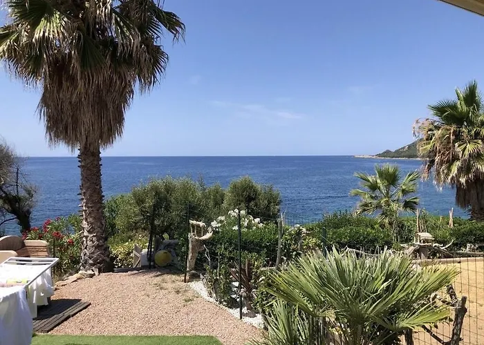 Pieds Dans L Eau 度假居 *